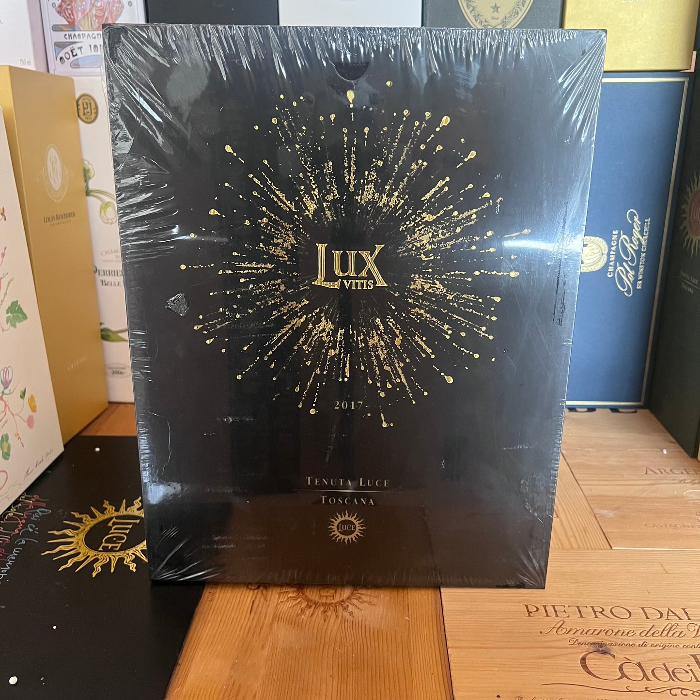 Lux Vitis 2017 cassa di legno da 3 - Tenuta Luce